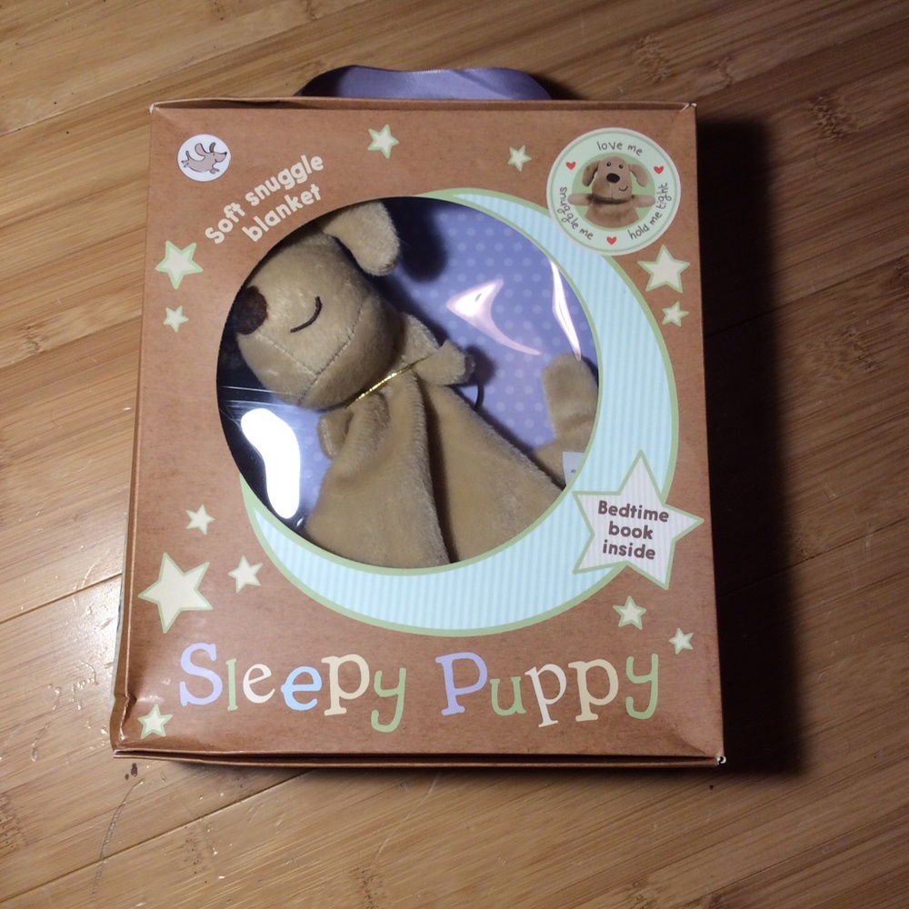 Sleepy Puppy soft snuggle blanket + bedtime book